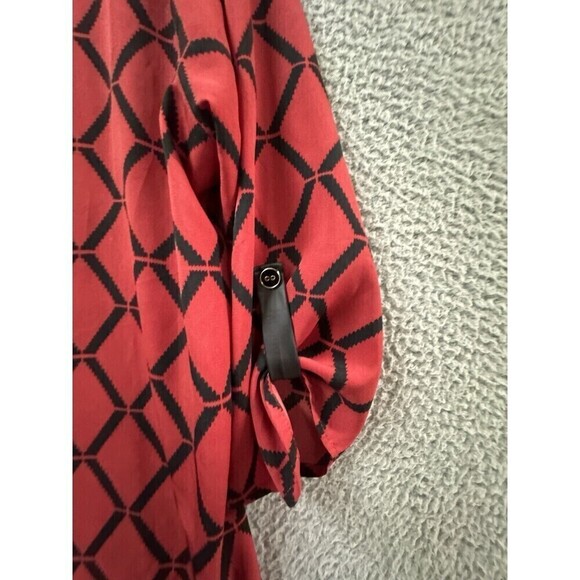 Signature Studio Shirt Womens L Red Black Colorful Relaxed Lightweight Top - Picture 8 of 11